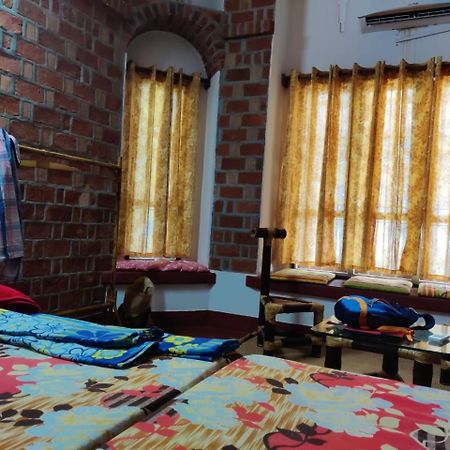Ashtamudivillas Kollam Bagian luar foto