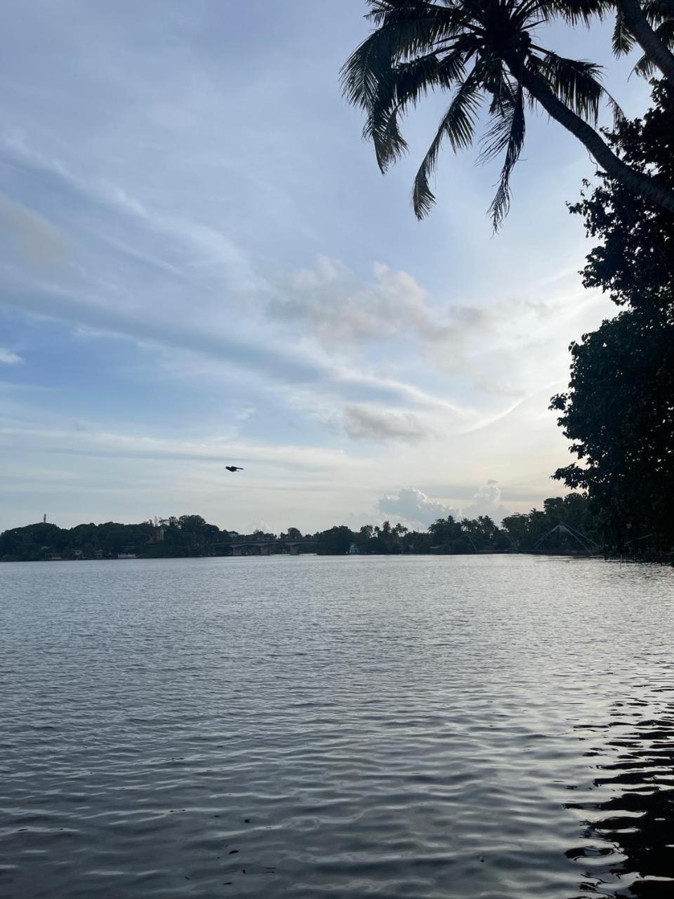 Ashtamudivillas Kollam Bagian luar foto