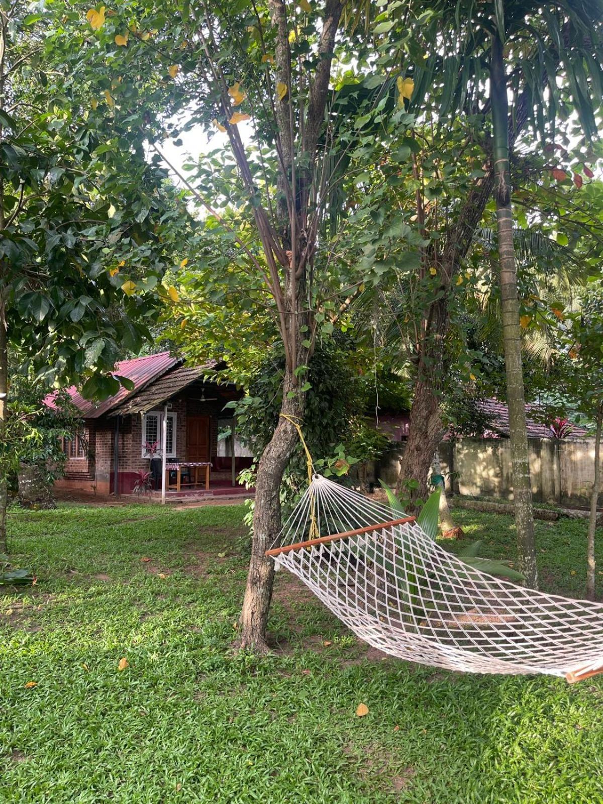 Ashtamudivillas Kollam Bagian luar foto